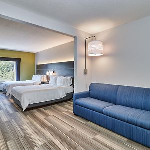 Standard Queen Room Sofa Bed